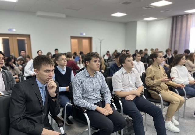 Классный час на тему Ханты-Мансийск город трудовой доблести.